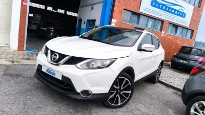 Nissan Qashqai 2015 - 12600 EUR, 167000 km - 167000km - foto 16 de 17