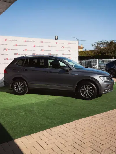 Volkswagen Tiguan Allspace 2020 - 22500 EUR, 178899 km - 178899km - foto 5 de 25