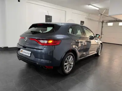 Renault Mégane 2017 - 11990 EUR, 102000 km - 102000km - foto 5 de 32