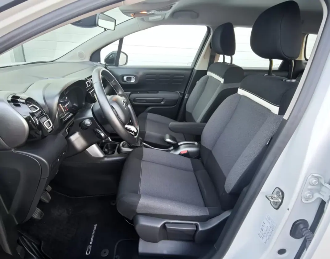 Citroën C3 Aircross 2021 - 13900 EUR, 48000 km - AUTO.MOTO.pt - 48000km - foto 3 de 11