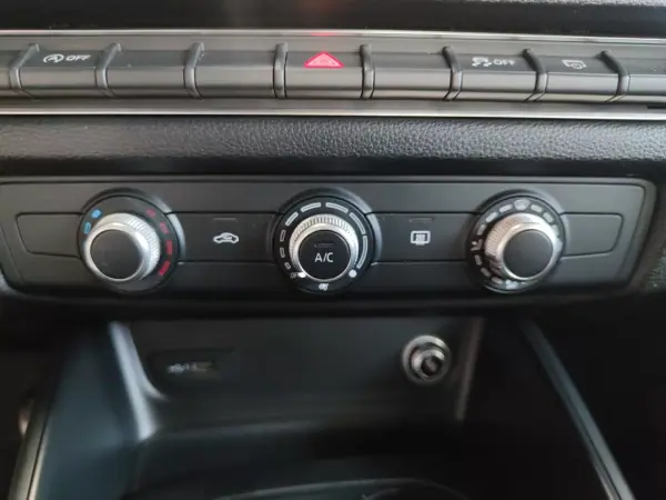 Audi A3 Sportback 2018 - 15500 EUR, 170000 km - 170000km - foto 29 de 36