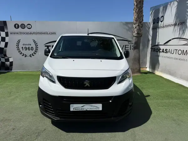 Peugeot Expert 2022 - 29900 EUR, 25470 km - AUTO.MOTO.pt - 25470km - foto 4 de 37