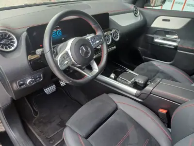 Mercedes-Benz EQA 2022 - 37890 EUR, 41186 km - AUTO.MOTO.pt - 41186km - foto 9 de 28