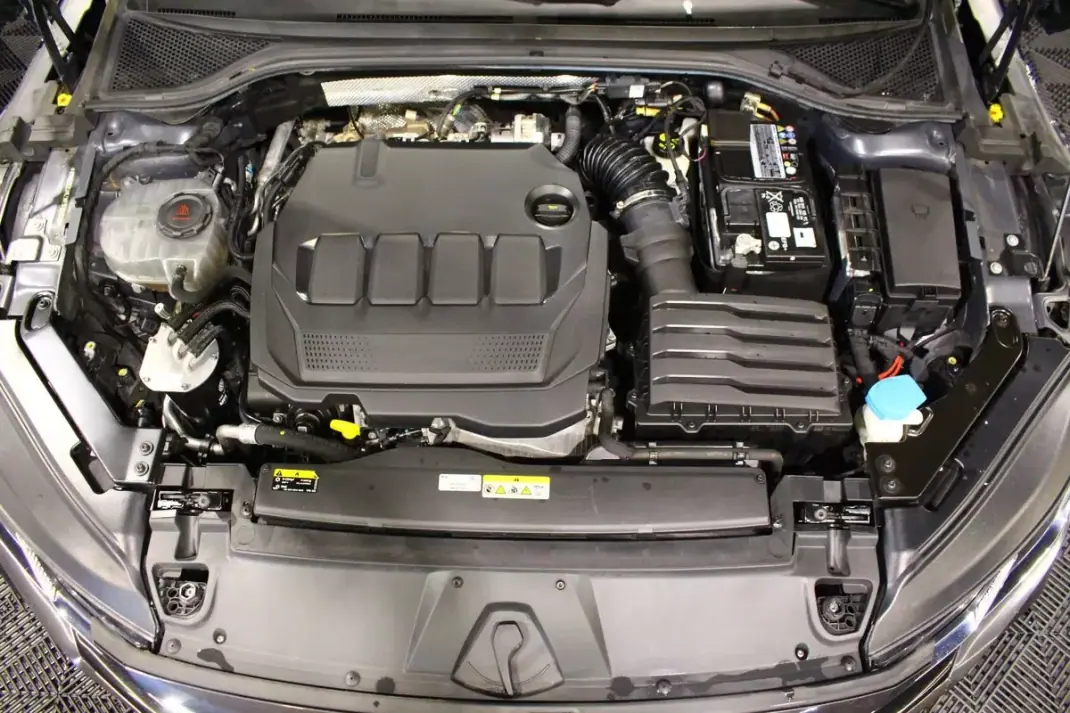 Volkswagen Arteon 2021 - 25400 EUR, 209040 km - AUTO.MOTO.pt - 209040km - foto 39 de 40