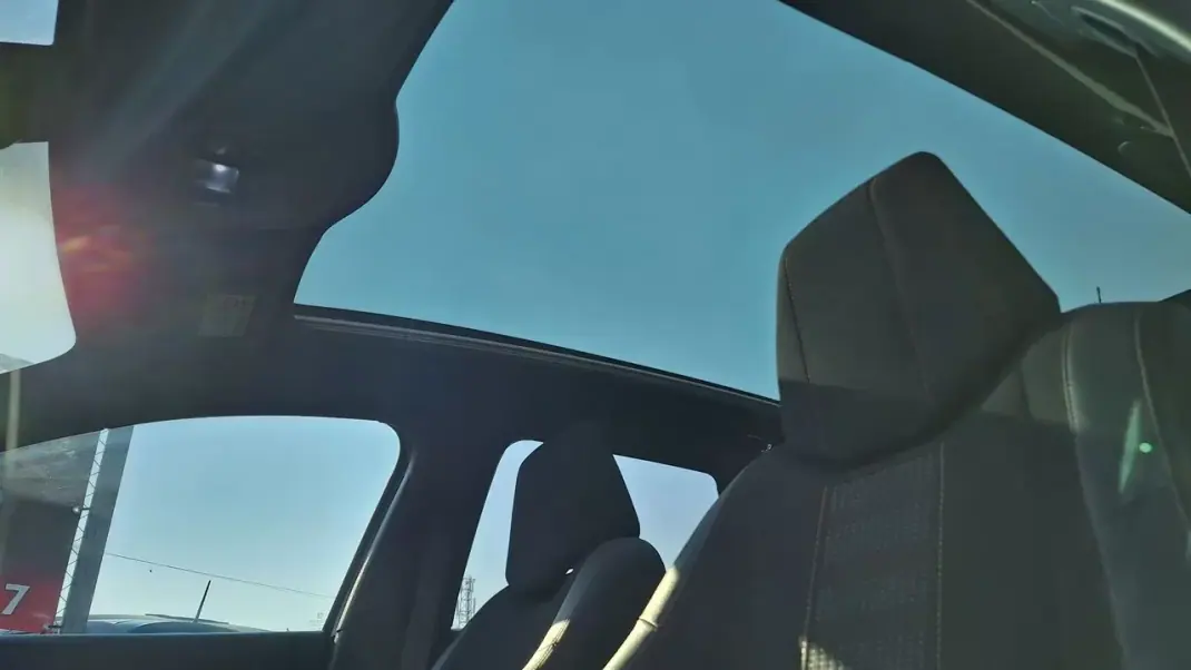 Peugeot 308 SW 2020 - 14500 EUR, 142000 km - AUTO.MOTO.pt - 142000km - foto 28 de 28