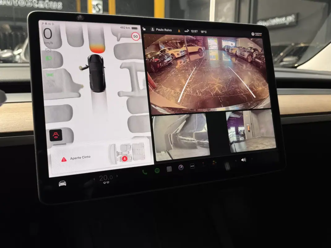 Tesla Model 3 2022 - 30990 EUR, 105300 km - AUTO.MOTO.pt - 105300km - foto 19 de 26