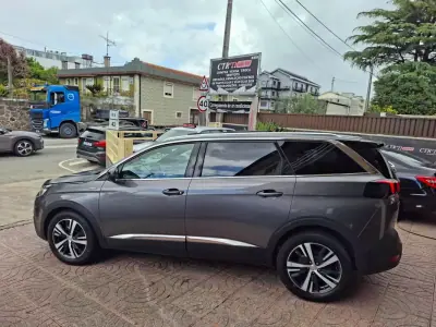 Peugeot 5008 2017 - 16500 EUR, 30000 km - AUTO.MOTO.pt - 30000km - foto 12 de 35