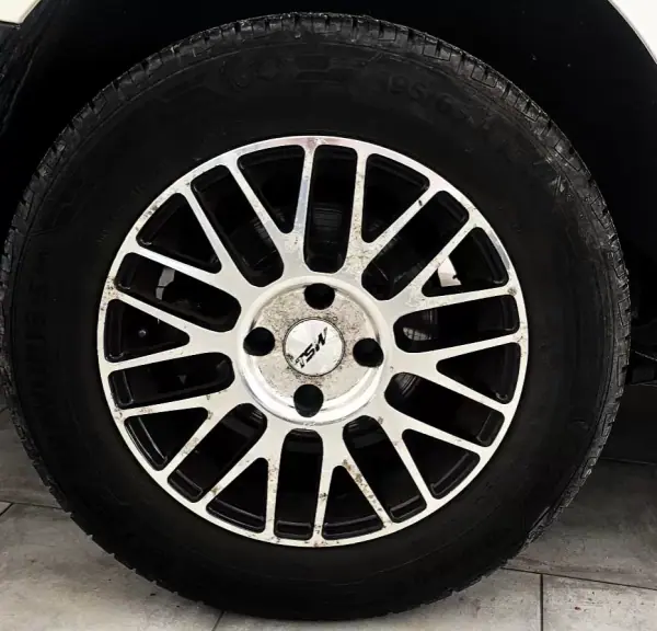 Citroën 2015 - 9999 EUR, 142000 km - AUTO.MOTO.pt - 142000km - foto 21 de 21