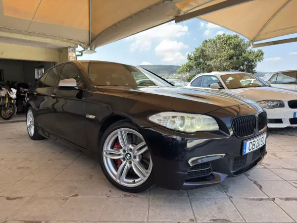 BMW M550d 2013 - 27950 EUR, 124744 km - AUTO.MOTO.pt - 124744km - foto 13 de 53