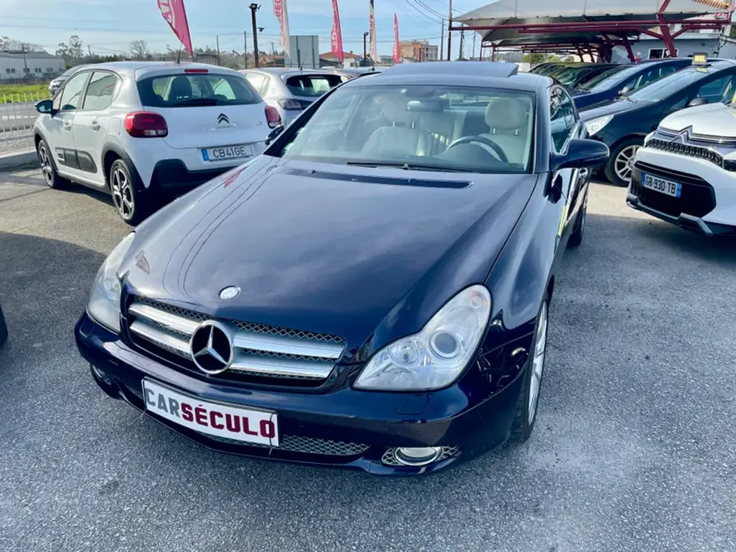 Mercedes-Benz CLS 320 2009 - 19750 EUR, 106262 km - AUTO.MOTO.pt - 106262km - foto 1 de 30