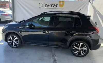 Peugeot 2008 2017 - 14990 EUR, 164600 km - AUTO.MOTO.pt - 164600km - foto 2 de 11