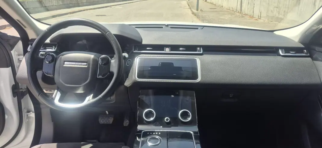 Land Rover Range Rover Velar 2016 - 28950 EUR, 159000 km - 159000km - foto 9 de 33