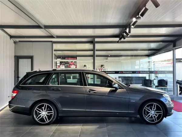 Mercedes-Benz C 220 2008 - 13990 EUR, 231000 km - AUTO.MOTO.pt - 231000km - foto 9 de 42