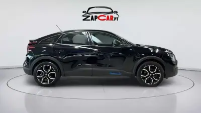 Citroën e-C4 2023 — foto 5 de 15