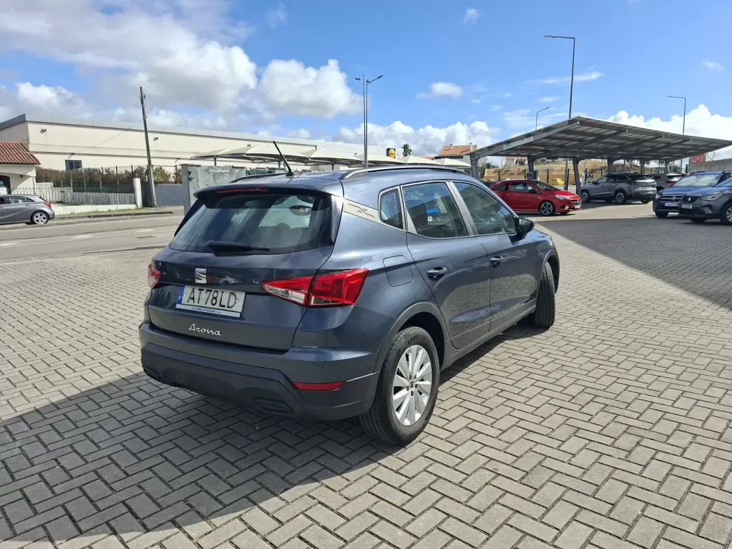 SEAT Arona 2022 - 15750 EUR, 47500 km - 47500km - foto 6 de 28