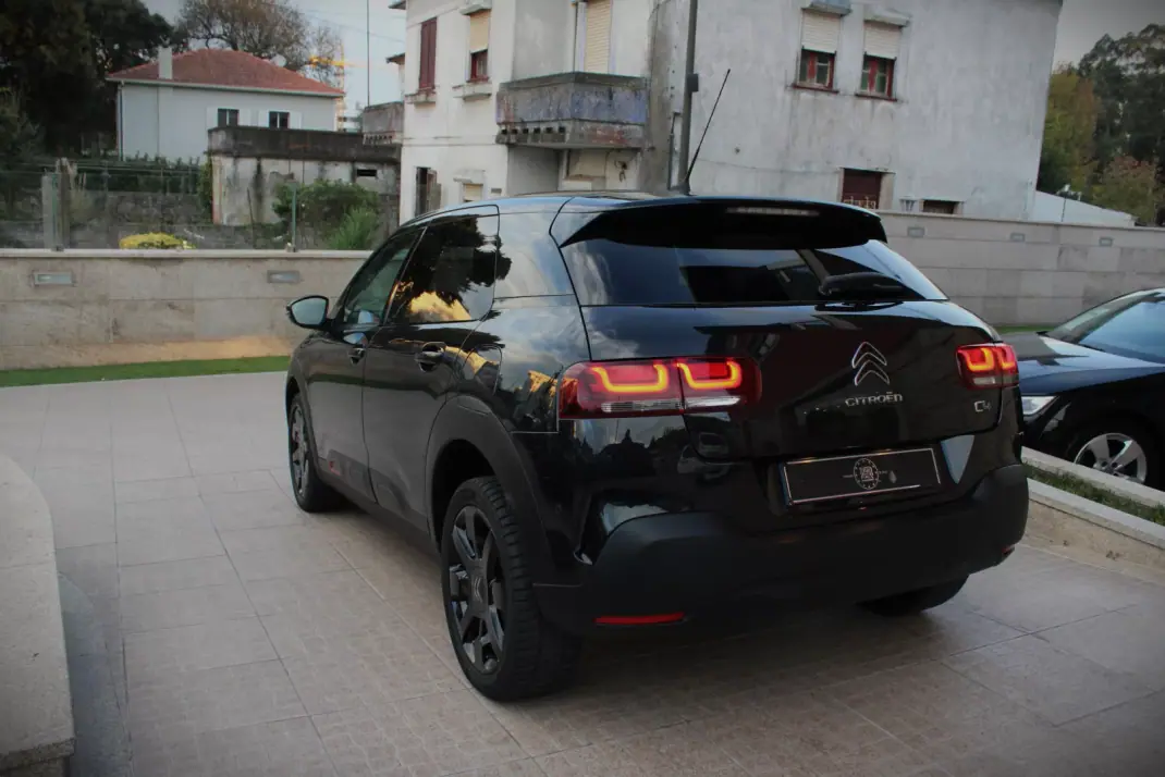 Citroën C4 Cactus 2018 - 13990 EUR, 113200 km - 113200km - foto 26 de 30