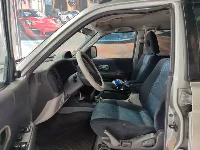 Mitsubishi Pajero Sport 2002 - 9000 EUR, 235000 km - AUTO.MOTO.pt - 235000km - foto 7 de 9