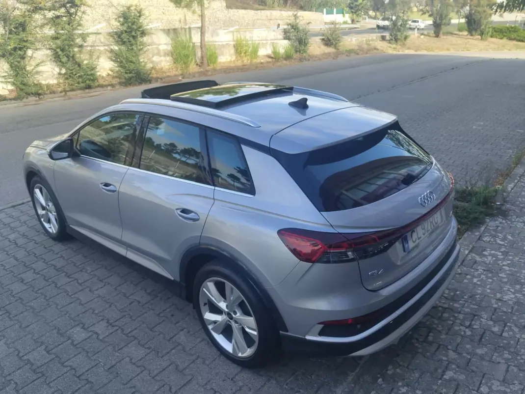 Audi Q4 e-tron 2025 - 45900 EUR, 14896 km - 14896km - foto 7 de 29
