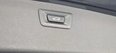 BMW 320 2013 - 21750 EUR, 170000 km - AUTO.MOTO.pt - 170000km - foto 29 de 51