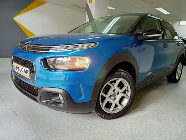 Citroën C4 Cactus 2018 - 13250 EUR, 122980 km - AUTO.MOTO.pt - 122980km - foto 7 de 21