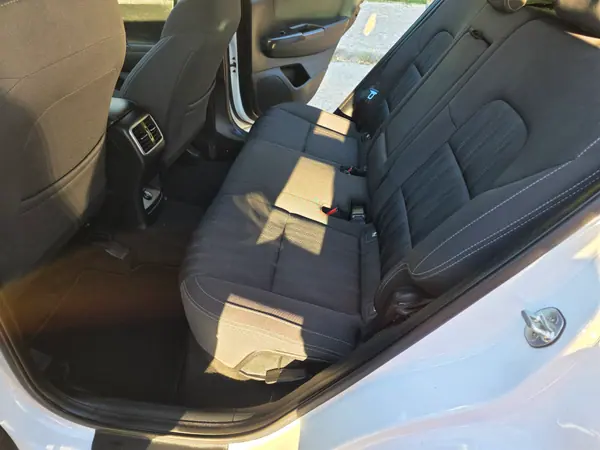 Kia Sportage 2019 - 16000 EUR, 117000 km - AUTO.MOTO.pt - 117000km - foto 6 de 6