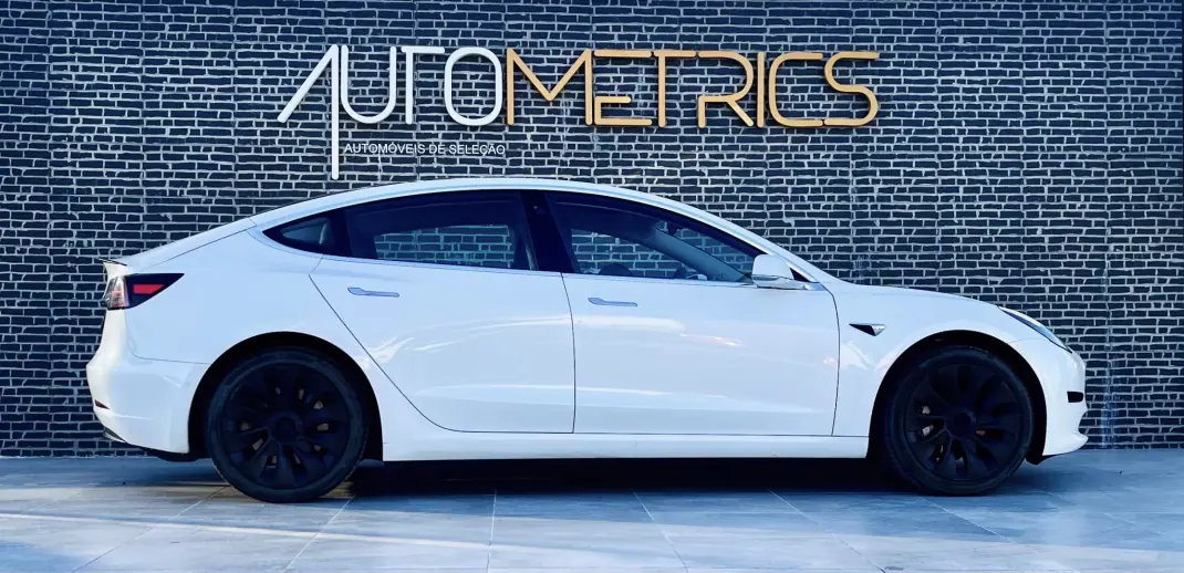 Tesla Model 3 2019 - 24490 EUR, 112000 km - 112000km - foto 16 de 16