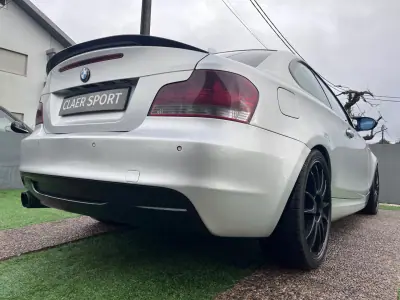 BMW 120 2008 - 12900 EUR, 300000 km - AUTO.MOTO.pt - 300000km - foto 17 de 39