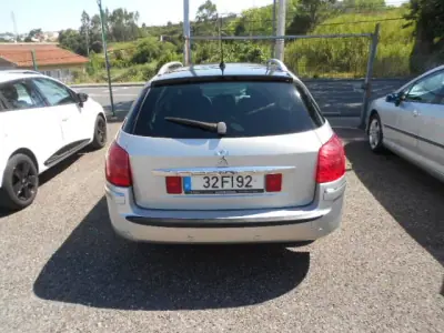 Peugeot 407 2008 - 4750 EUR, 340469 km - AUTO.MOTO.pt - 340469km - foto 6 de 13
