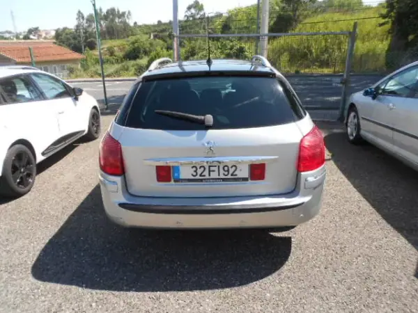 Peugeot 407 2008 - 4750 EUR, 340469 km - AUTO.MOTO.pt - 340469km - foto 6 de 13