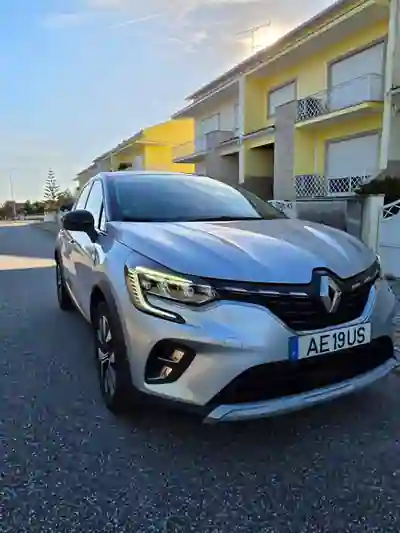 Renault Captur 2021 - 14500 EUR, 138000 km - 138000km - foto 7 de 10