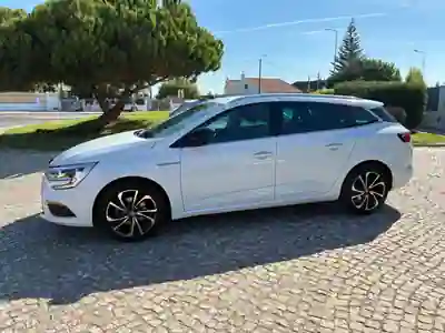 Renault Mégane Sport Tourer 2019 - 9500 EUR, 239123 km - 239123km - foto 5 de 15