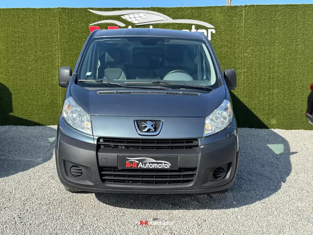 Peugeot Expert 2011 - 10900 EUR, 166000 km - 166000km - foto 4 de 17