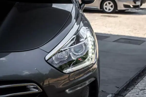 Citroën DS5 2013 - 8400 EUR, 271674 km - AUTO.MOTO.pt - 271674km - foto 8 de 39