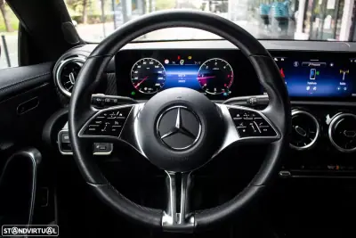 Mercedes-Benz CLA 180 2024 - 33990 EUR, 28922 km - AUTO.MOTO.pt - 28922km - foto 10 de 40