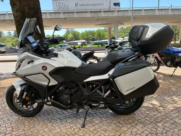 Honda Africa Twin Adventure Sports 2023 - 13250 EUR, 6605 km - AUTO.MOTO.pt - 6605km - foto 3 de 18