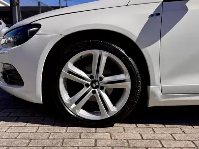 Volkswagen Scirocco 2012 - 13990 EUR, 210000 km - AUTO.MOTO.pt - 210000km - foto 7 de 19