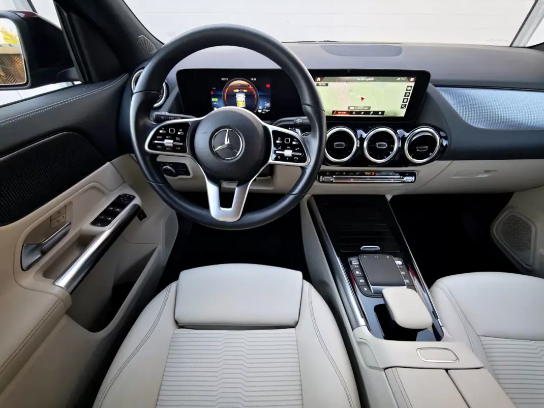 Mercedes-Benz GLA 250 2022 - 35500 EUR, 68000 km - 68000km - foto 3 de 16