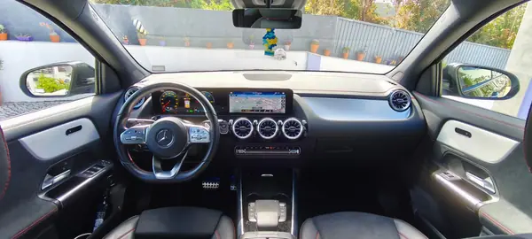 Mercedes-Benz EQA 2022 - 32500 EUR, 30000 km - AUTO.MOTO.pt - 30000km - foto 20 de 28