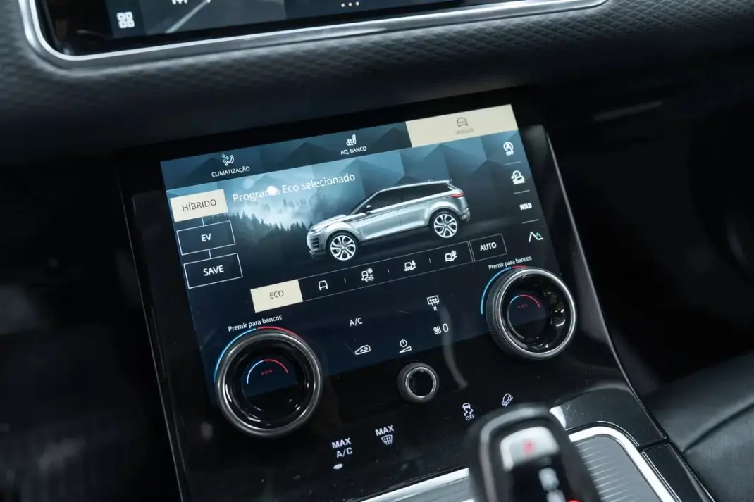 Land Rover Range Rover Evoque 2021 - 37950 EUR, 51000 km - AUTO.MOTO.pt - 51000km - foto 44 de 53