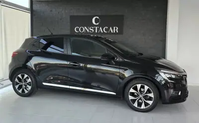 Renault Clio 2023 - 15950 EUR, 58110 km - AUTO.MOTO.pt - 58110km - foto 4 de 21