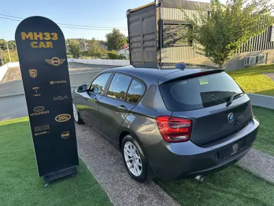BMW 116 2015 - 12900 EUR, 230000 km - AUTO.MOTO.pt - 230000km - foto 14 de 57
