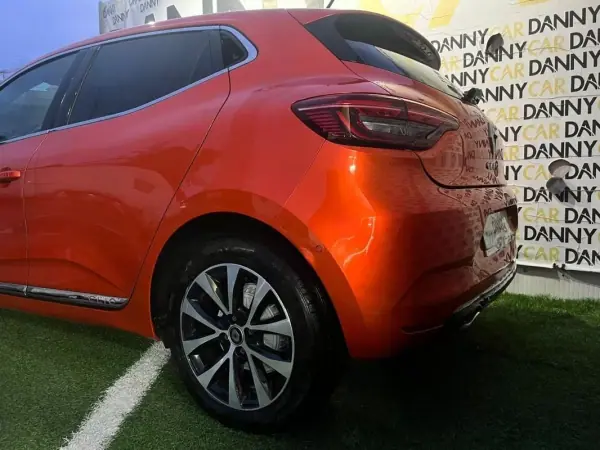 Renault Clio 2019 - 15990 EUR, 95000 km - AUTO.MOTO.pt - 95000km - foto 5 de 22