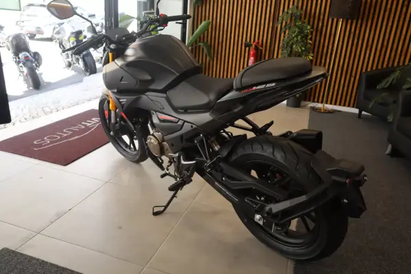 Kl 125 2026 Petrol