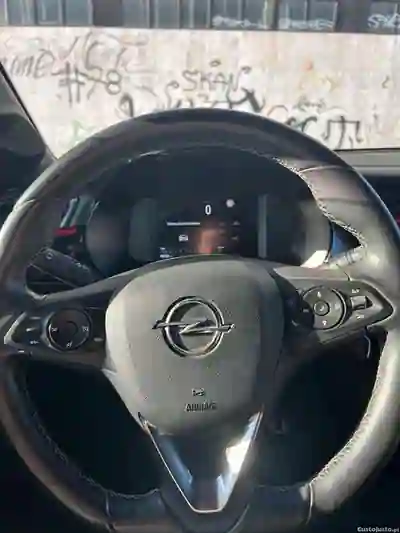 Opel Corsa 2021 - 13900 EUR, 90000 km - AUTO.MOTO.pt - 90000km - foto 8 de 8