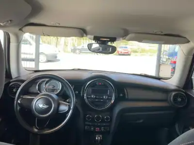 MINI One 2014 - 10950 EUR, 182795 km - AUTO.MOTO.pt - 182795km - foto 8 de 15