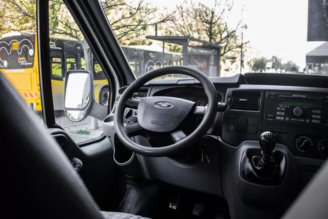 Ford Transit Custom L1 2.0 TDCI H1 2008 - 17900 EUR, 153460 km - AUTO.MOTO.pt - 153460km - foto 26 de 27