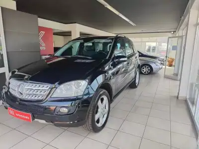 Mercedes-Benz ML 320 2006 - 17990 EUR, 269000 km - AUTO.MOTO.pt - 269000km - foto 5 de 32