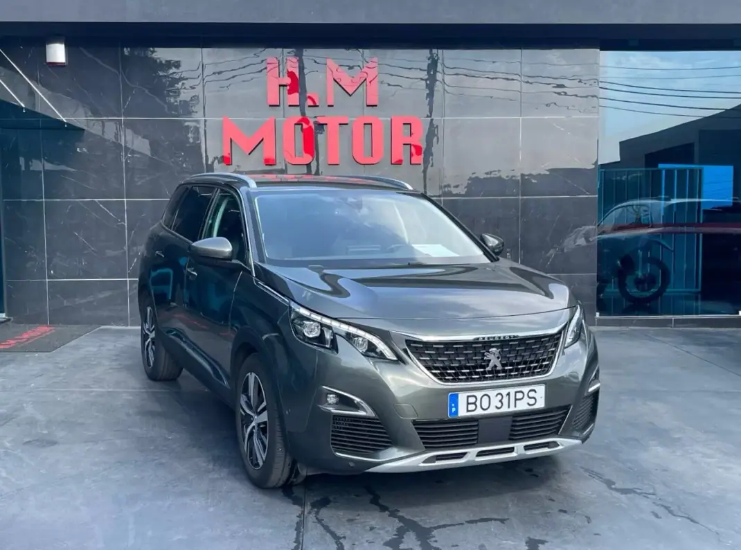 Peugeot 5008 2009 - 15900 EUR, 135061 km - AUTO.MOTO.pt - 135061km - foto 1 de 20