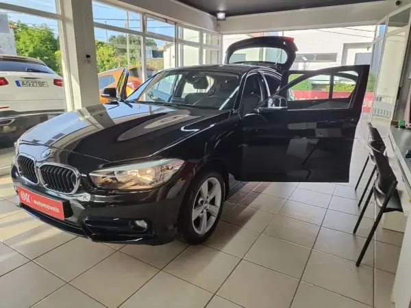 BMW 116 2016 - 17250 EUR, 111000 km - AUTO.MOTO.pt - 111000km - foto 23 de 38
