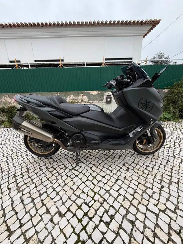 Yamaha TMAX 2021 Petrol